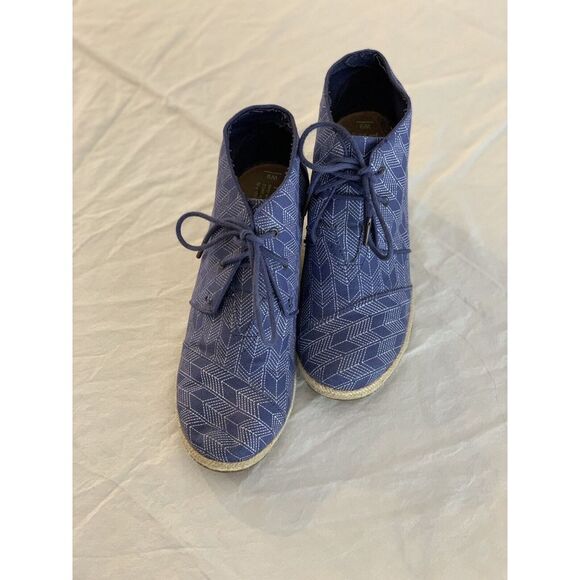 Toms Sashiko Desert‎ Wedge Shoes Boots Womens Size 9  Bootie Ankle EUC - Picture 1 of 7
